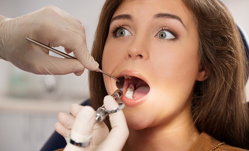 جراحی های دندان و دهان فک و صورت tooth extraction جراحی دندان عقل